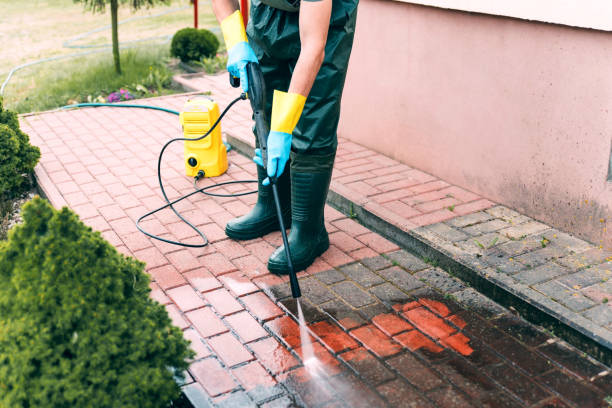 Why Choose Our Pressure Washing Services in Michigan